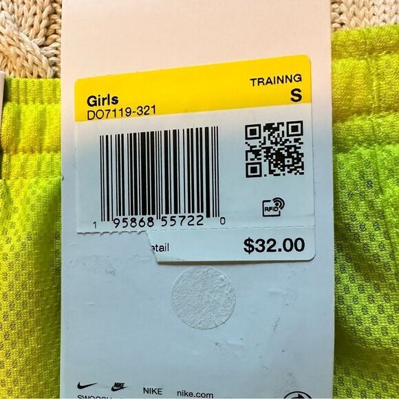 Nike Dri-Fit Yellow Running Shorts Training Youth Girls Size Small NWT - Picture 3 of 8